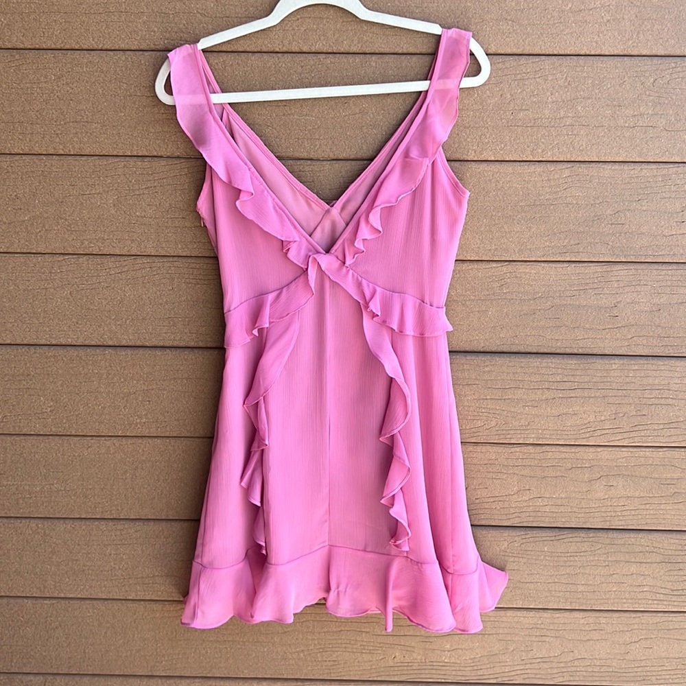 Pink Ruffle Dress Size S - Picture 5 of 8